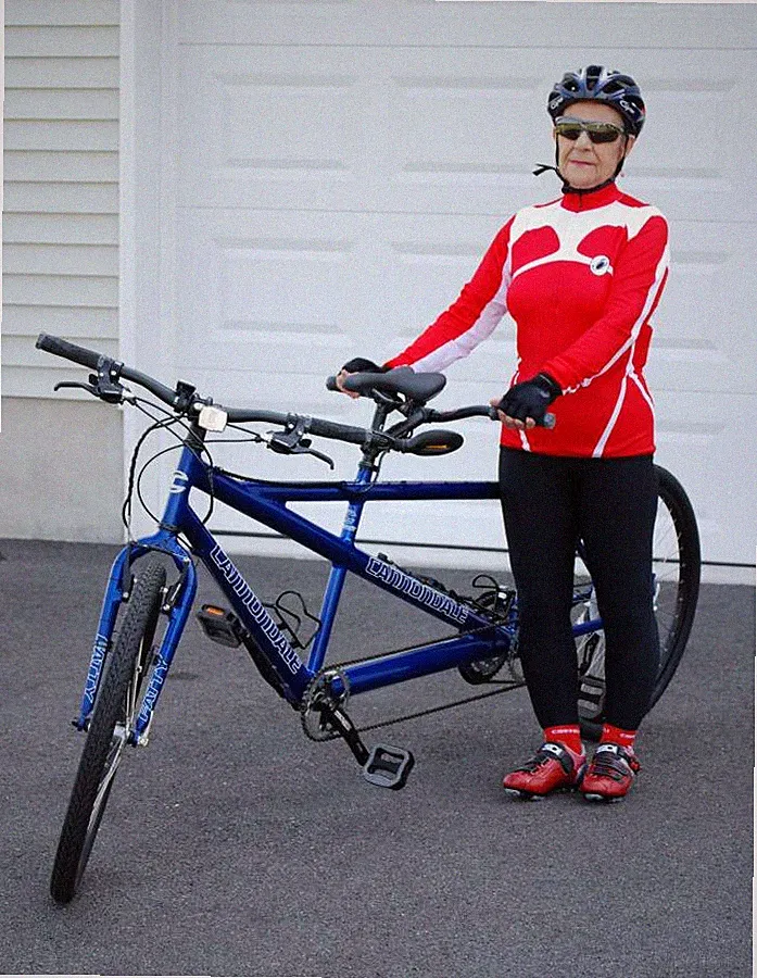CANNONDALE TANDEM BICYCLE LARGE / SMALL CITY - MOUNTAIN BIKE USA Made