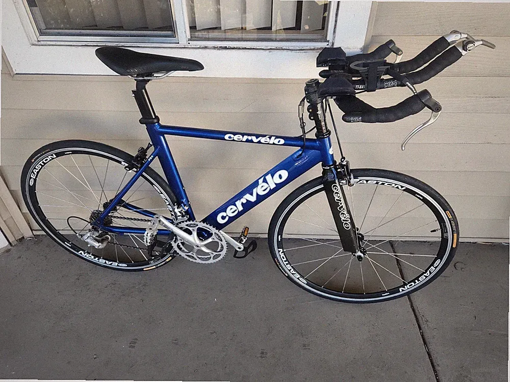 Blue Triathlon Bike
