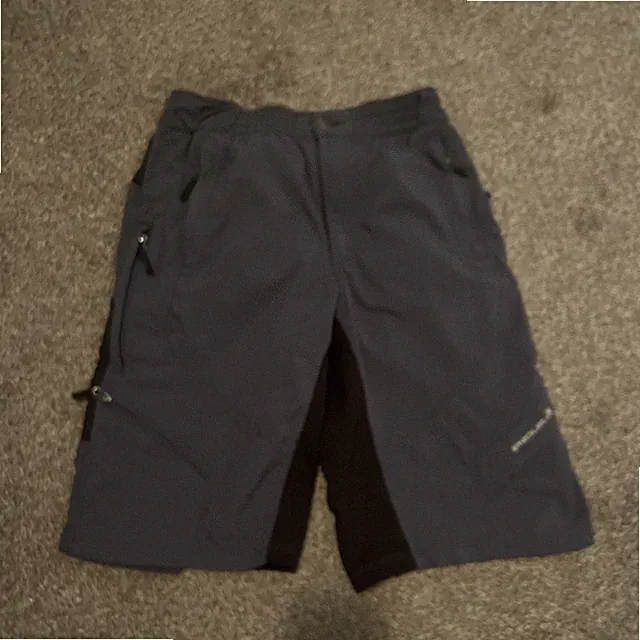 Endura Humvee Shorts Medium Navy Grey Black Nylon Cargo Cycling