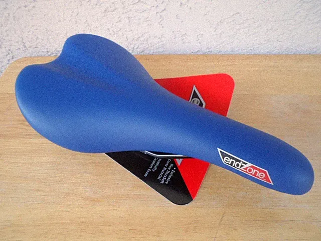 *NEW* (DARK BLUE) Velo EndZone Fixie Seat Road Bike Saddle Comfort