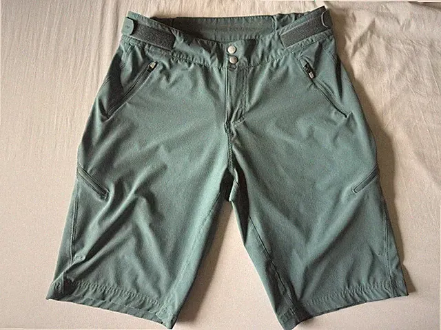 ZOIC Navaeh Women's MTB Shorts - Size Large